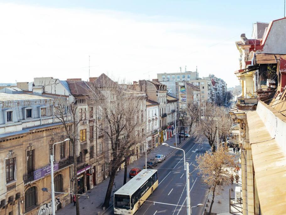 Newstudio & City Center I Balcony I Netflix Bukares Bagian luar foto